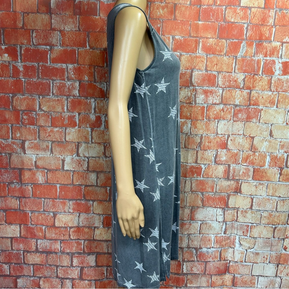 Cable & Gauge Star Print Tee Shirt Dress - Picture 6 of 9